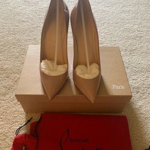 Christian Louboutin Heels Nude Sz 38